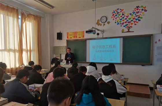 校企协同育人 庆阳职业技术学院电子信息工程系携手甘肃蝙蝠科技共建实践教学新平台